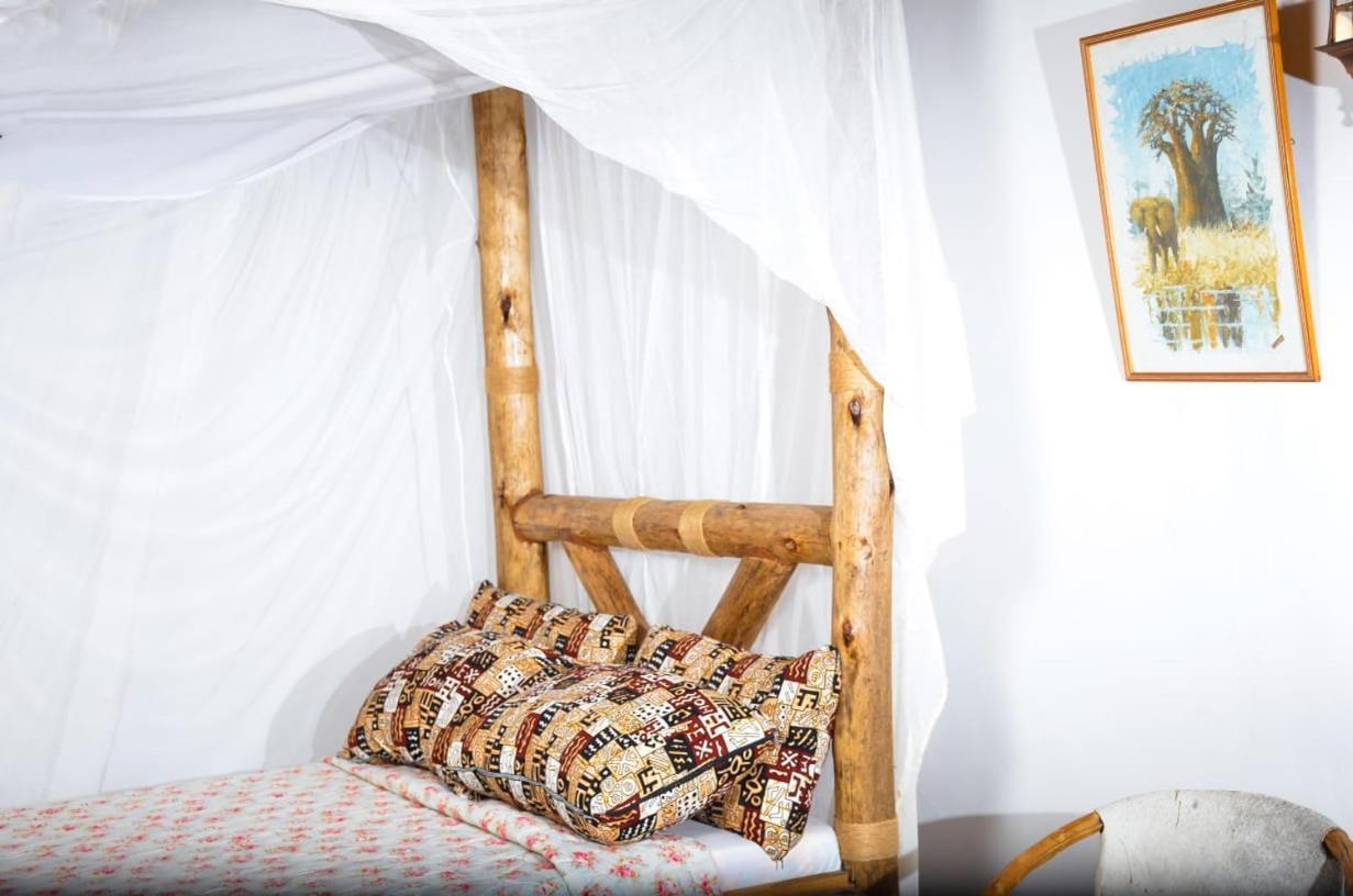 Charming Eco-Homestay Near Kilimanjaro International Airport Аруша Экстерьер фото