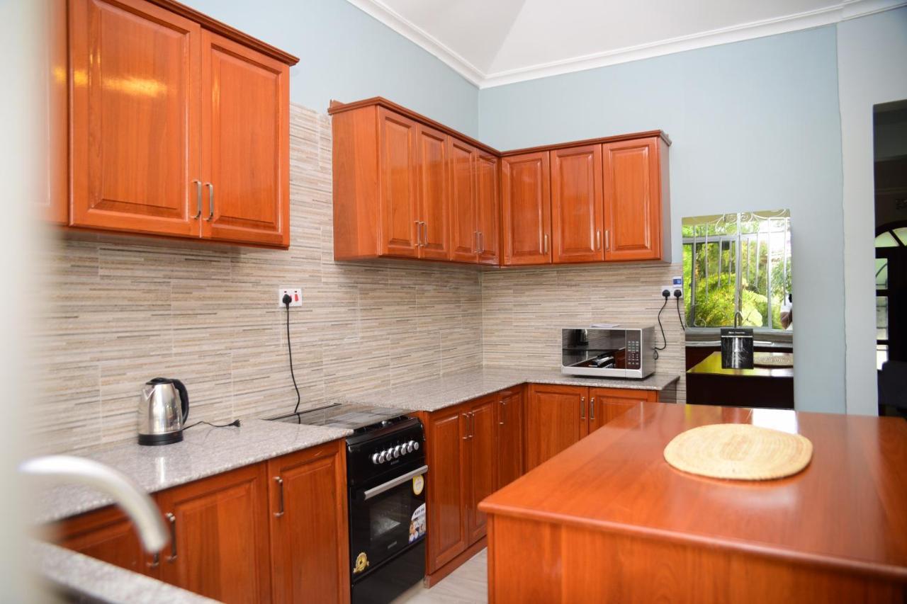 Charming Eco-Homestay Near Kilimanjaro International Airport Аруша Экстерьер фото
