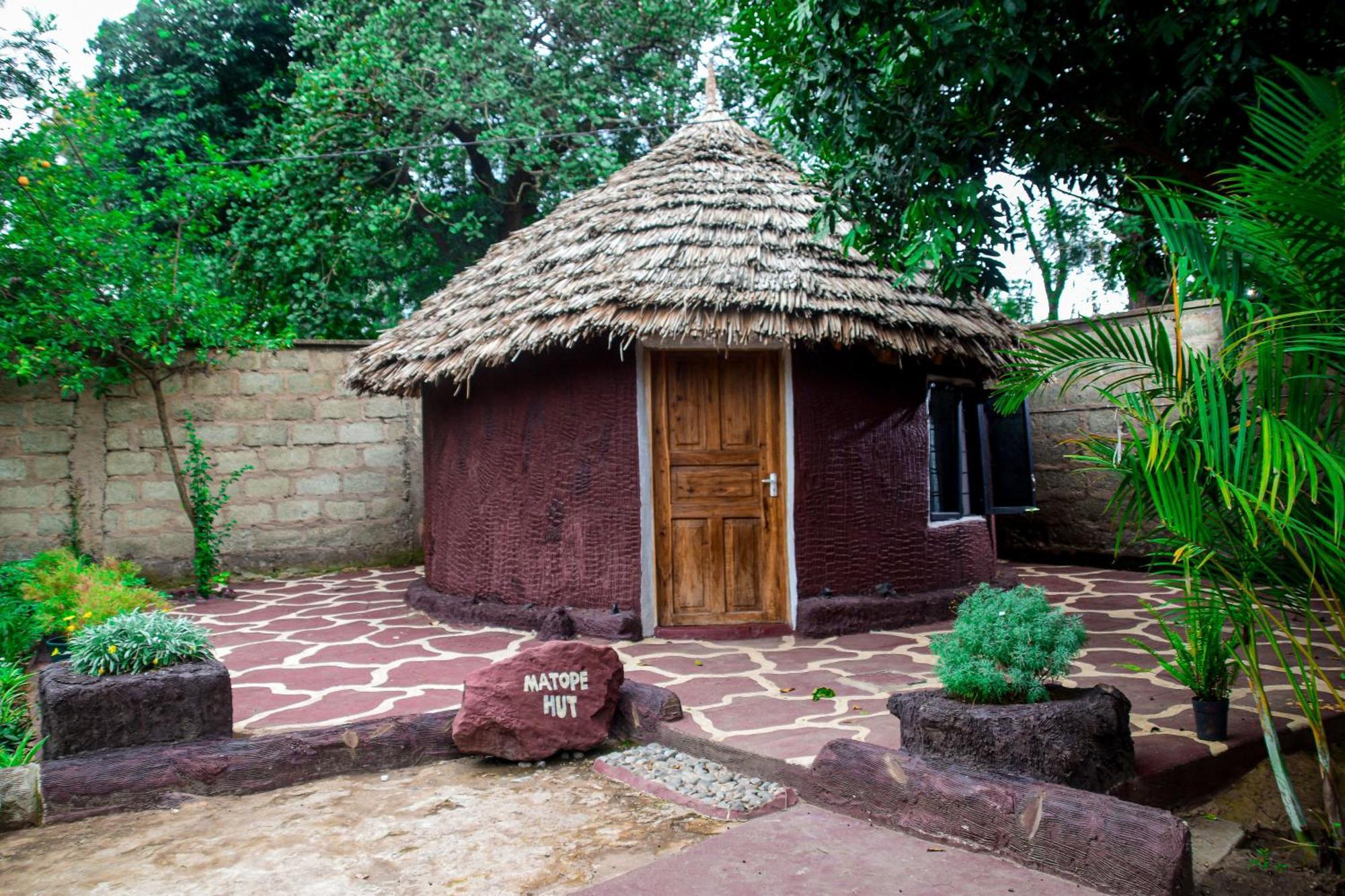 Charming Eco-Homestay Near Kilimanjaro International Airport Аруша Номер фото